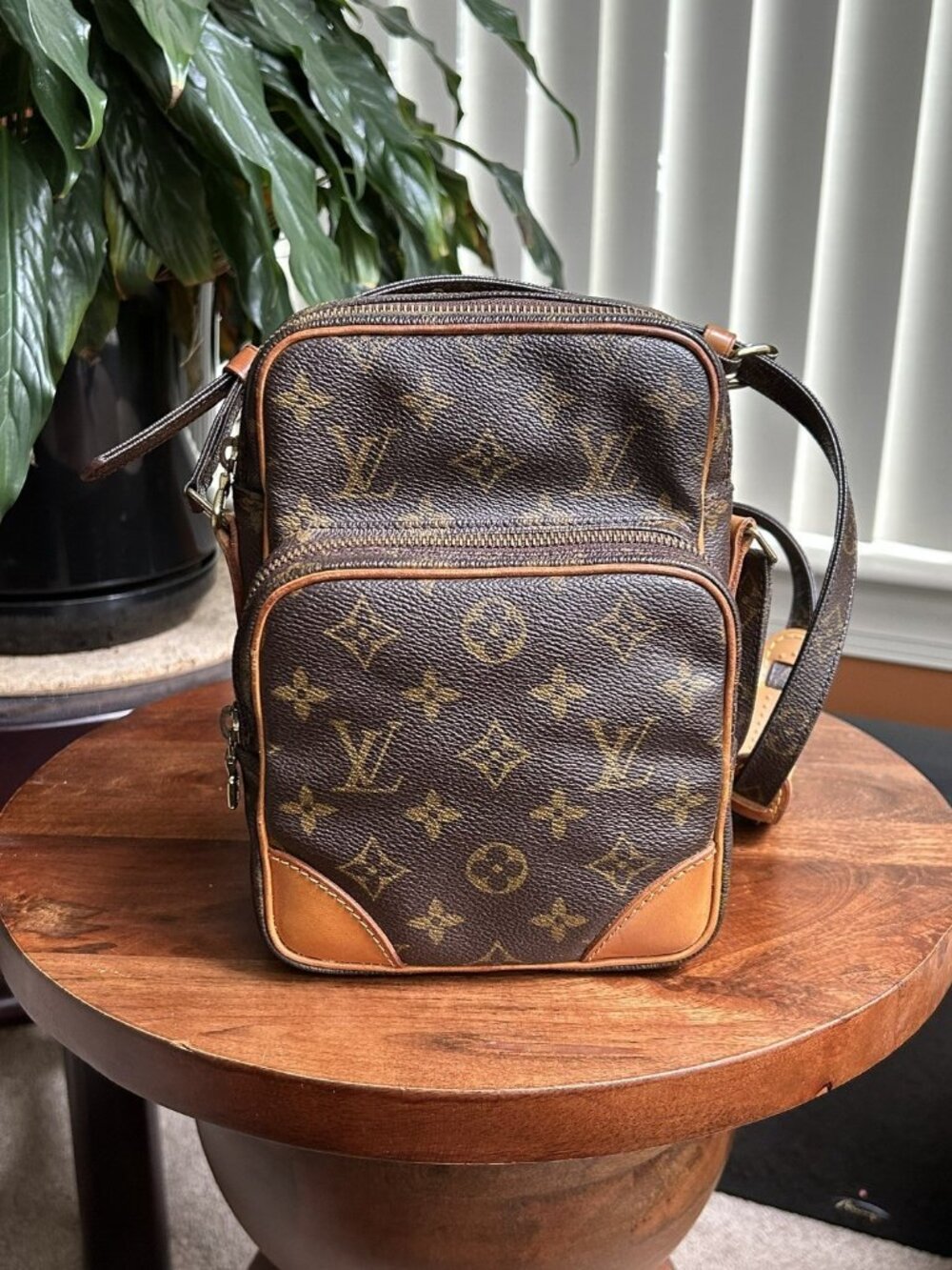 LOUIS VUITTON Monogram Amazone Shoulder Bag